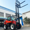 การออกแบบใหม่รถยกดีเซลแบบออฟโรด 5t 4wd ขับเคลื่อนสี่ล้อทั้งหมด 3 ตัน 3.5 ตัน 4x4 รถยกสำหรับพื้นที่ขรุขระด้านหลัง